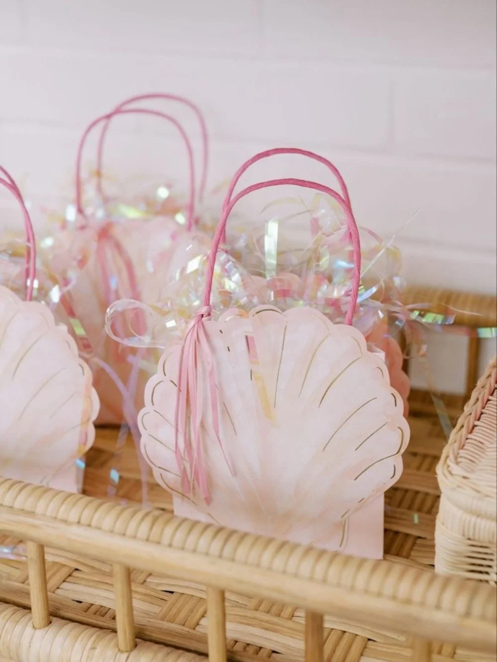 Pink Shell-Shaped Mermaid birthday theme party bags
